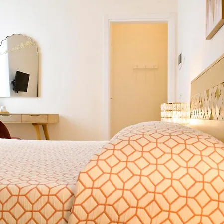 Relais Dell'ussero Centro Panzió Pisa